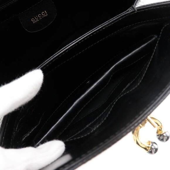 Gucci Old handbag, vintage embossed leather, flap style, for women. - Picture 9 of 16